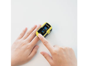 Zacurate 500F Pulse Oximeter, Being Used by an Adult Again